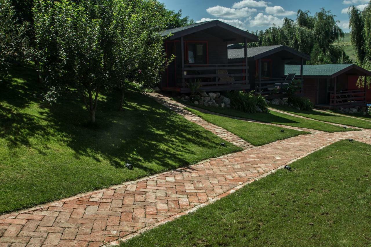 Enpi Lake Resort Iasi Eksteriør billede