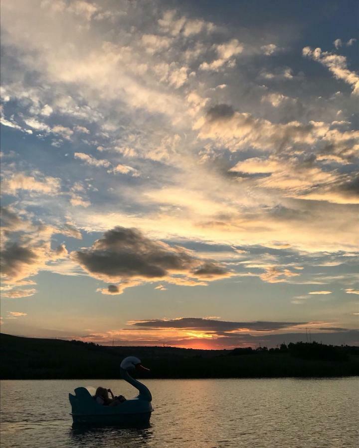 Enpi Lake Resort Iasi Eksteriør billede